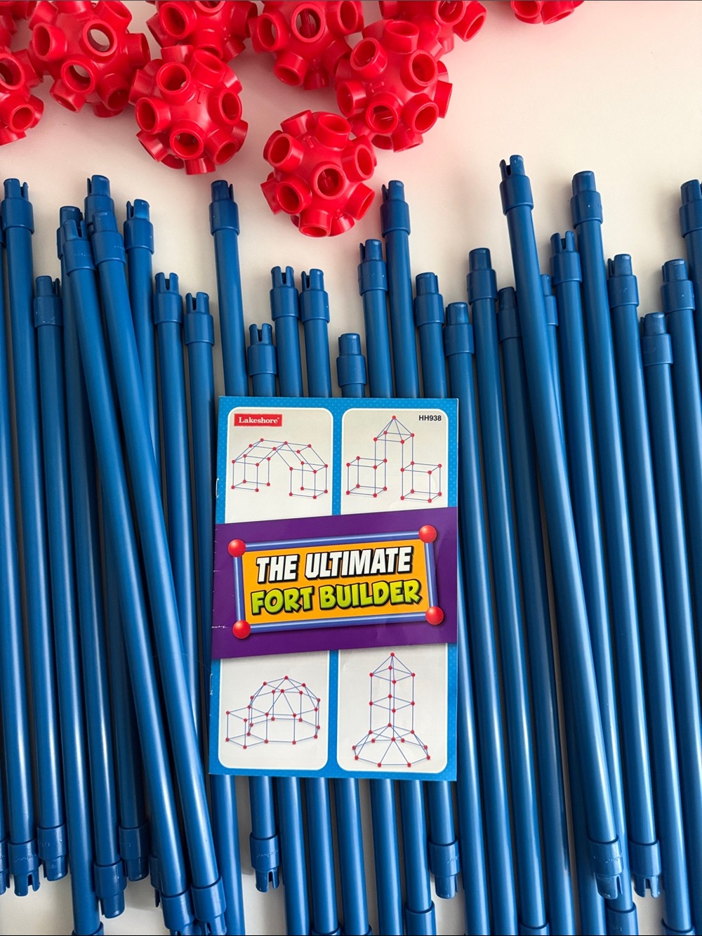Lakeshore - The Ultimate Fort Builder - Blue & Red Fort Poles and Connectors